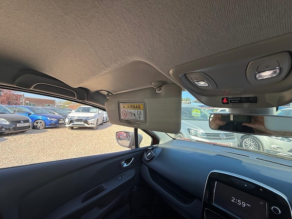 Used Renault Clio 2018 for sale - 75520034: Photo 36