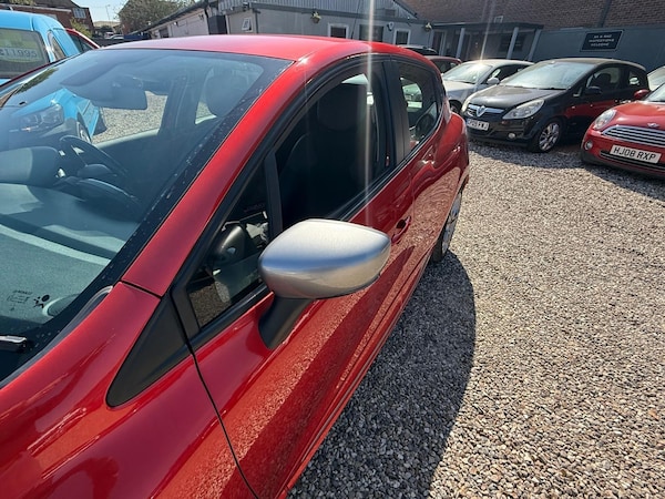 Used Renault Clio 2018 for sale - 75520034: Photo 73