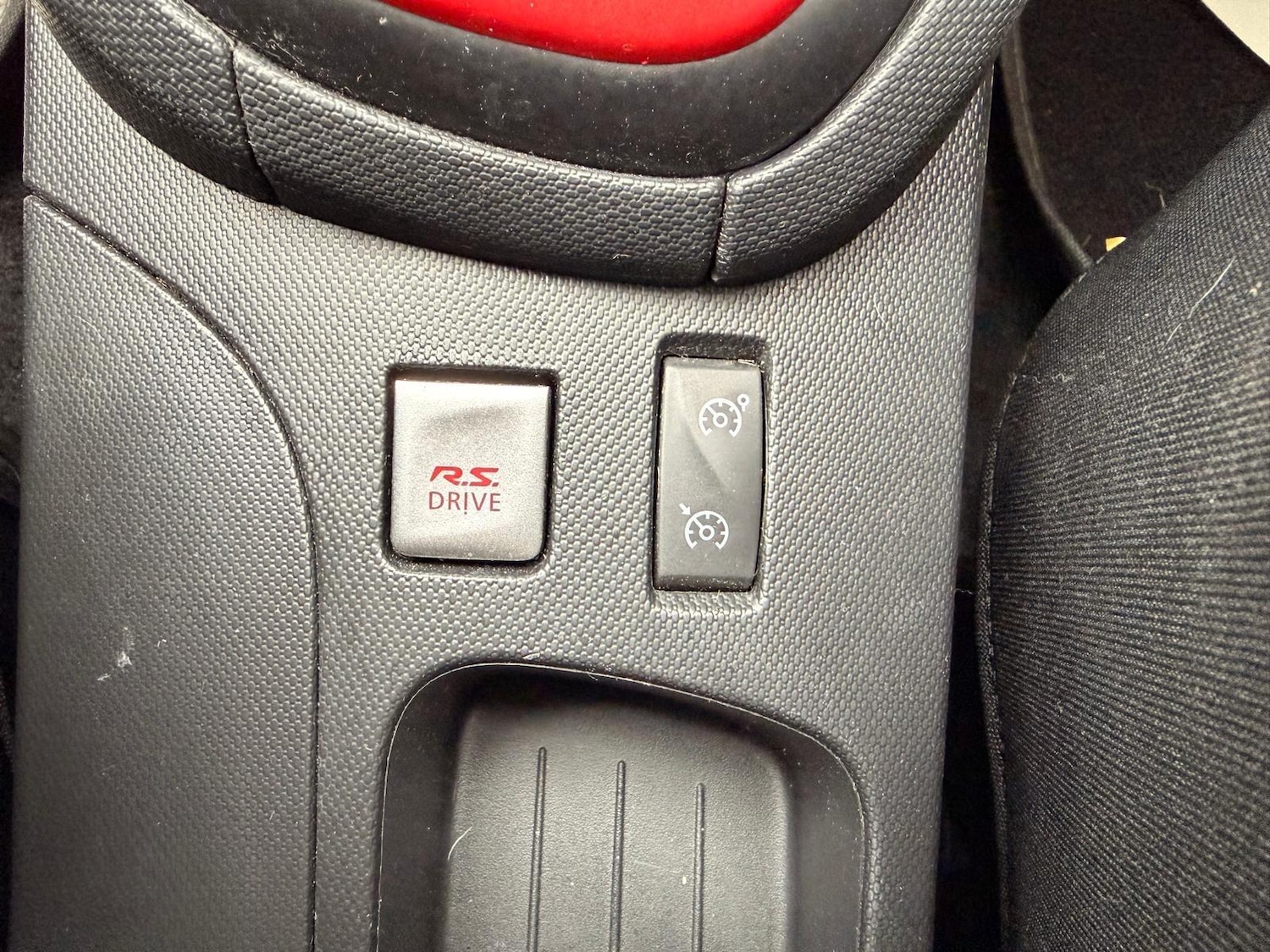 Used Renault Clio for sale - 78205359: Photo 15