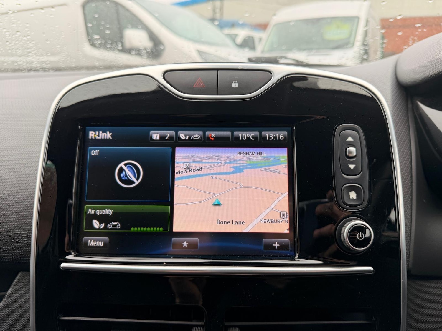 Used Renault Clio for sale - 78205359: Photo 16