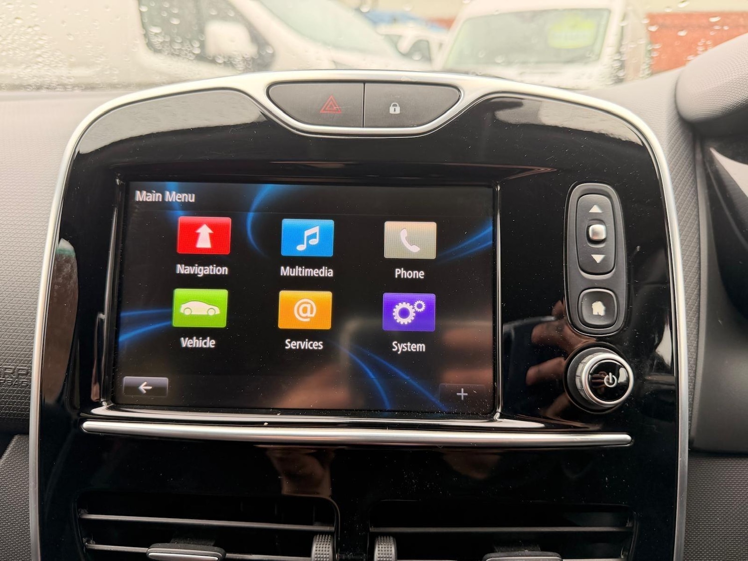 Used Renault Clio for sale - 78205359: Photo 42