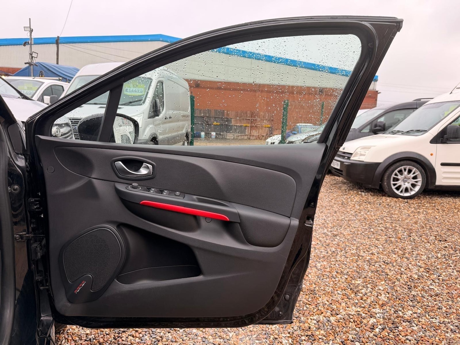 Used Renault Clio for sale - 78205359: Photo 52