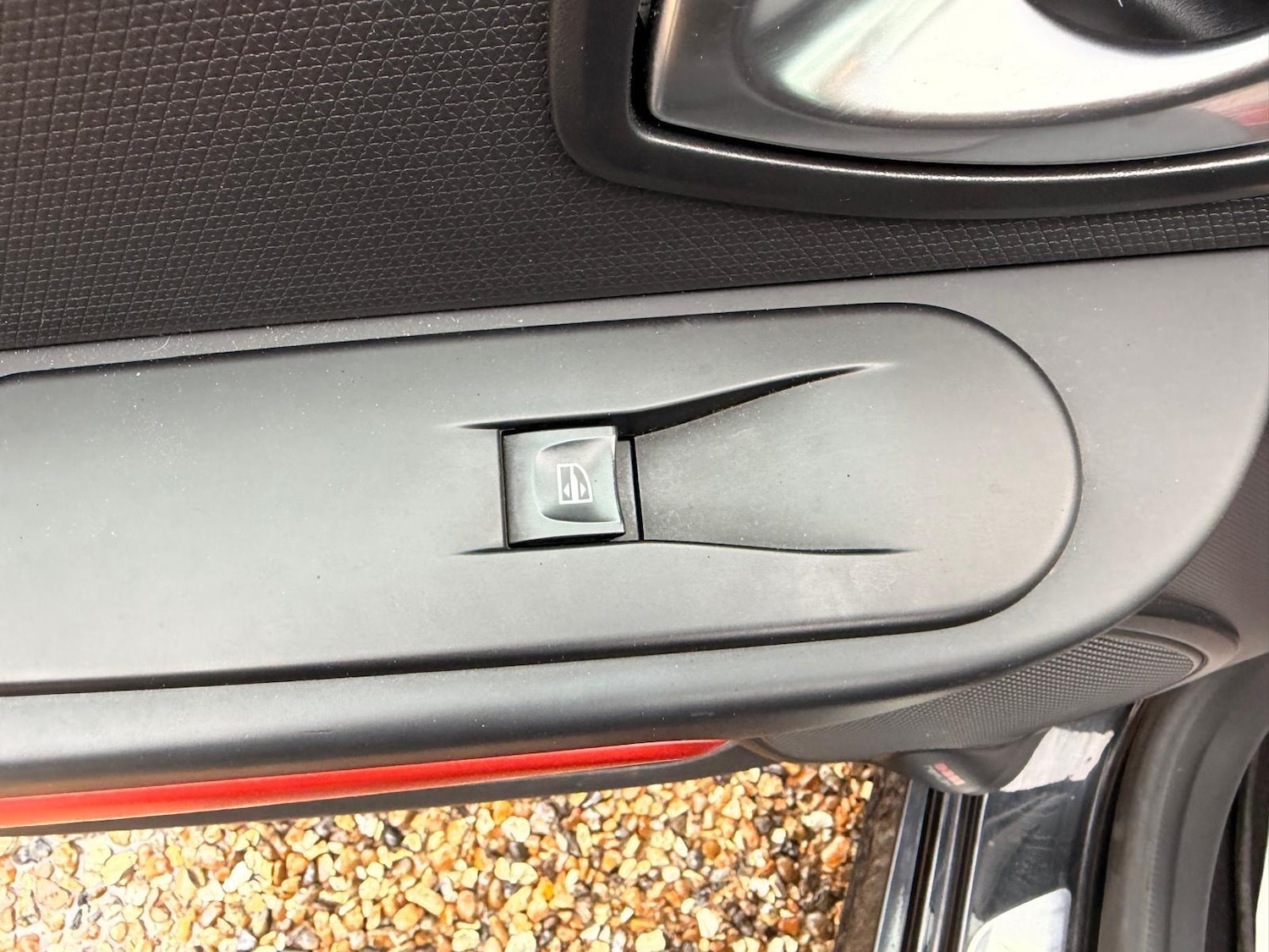 Used Renault Clio for sale - 78205359: Photo 70