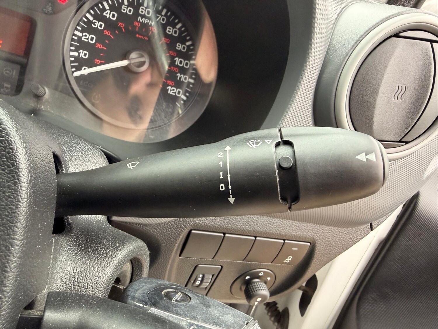 Used Peugeot Partner 2015 for sale - 77824325: Photo 28