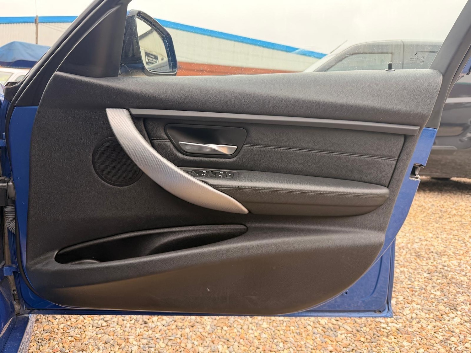 Used BMW 3 Series 2012 for sale - 77882264: Photo 31