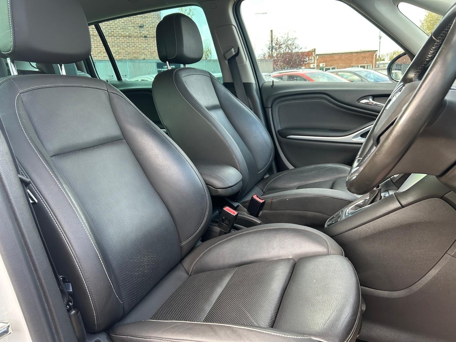 Used Vauxhall Zafira 2018 for sale - 76995376: Photo 12