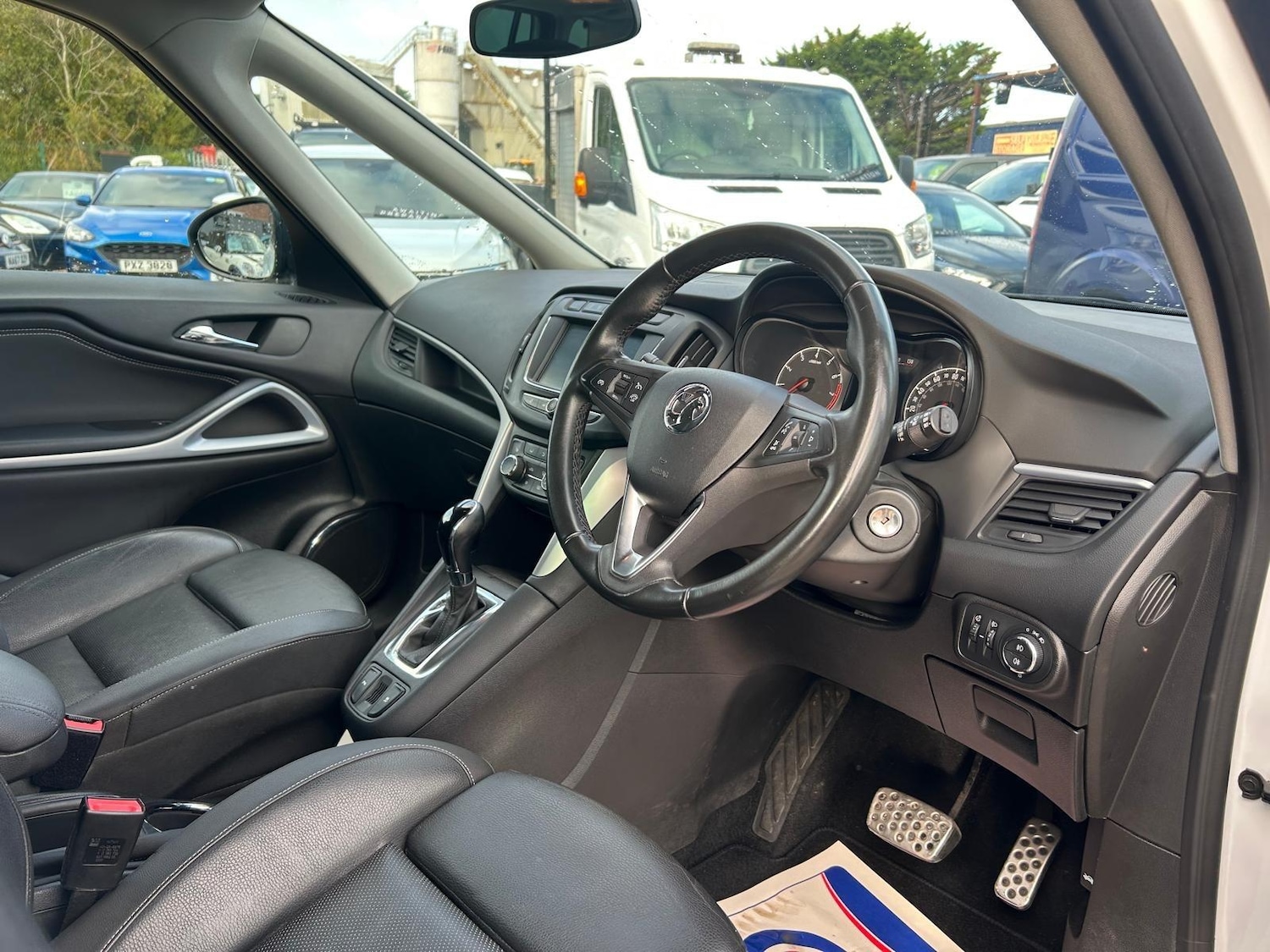 Used Vauxhall Zafira 2018 for sale - 76995376: Photo 30