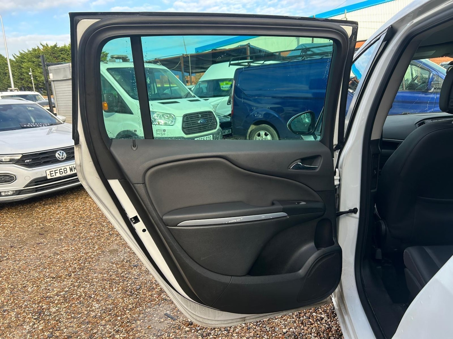 Used Vauxhall Zafira 2018 for sale - 76995376: Photo 58