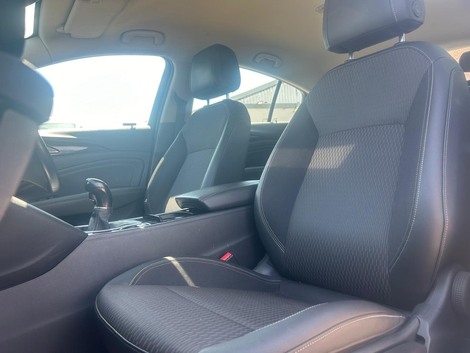 Used Vauxhall Insignia 2017 for sale - 77784335: Photo 11