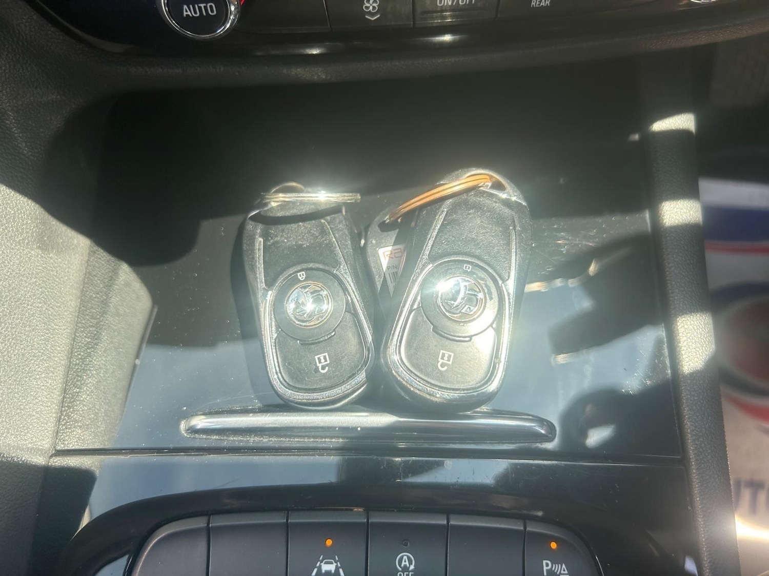 Used Vauxhall Insignia 2017 for sale - 77784335: Photo 20