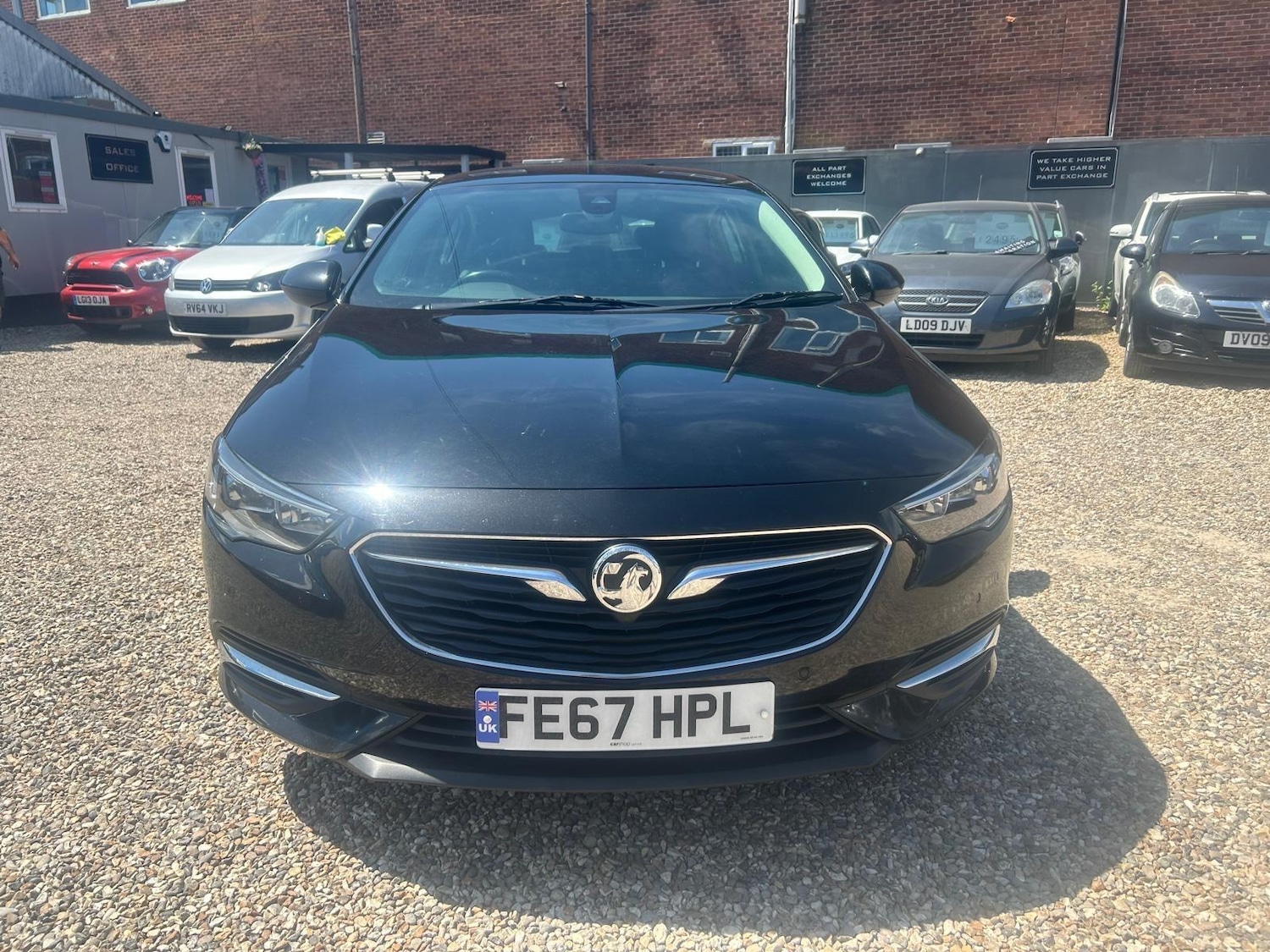Used Vauxhall Insignia 2017 for sale - 77784335: Photo 3