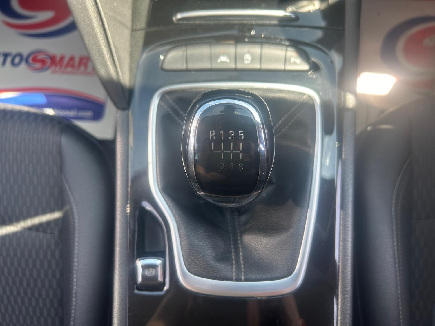 Used Vauxhall Insignia 2017 for sale - 77784335: Photo 38