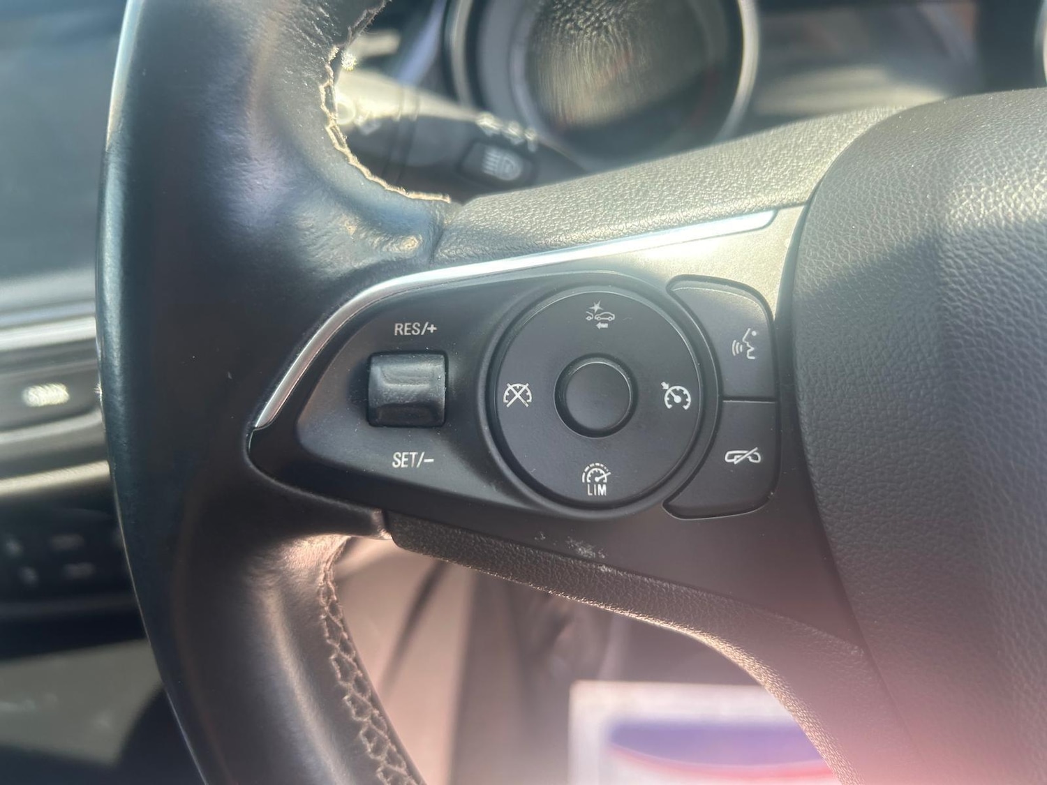 Used Vauxhall Insignia 2017 for sale - 77784335: Photo 52