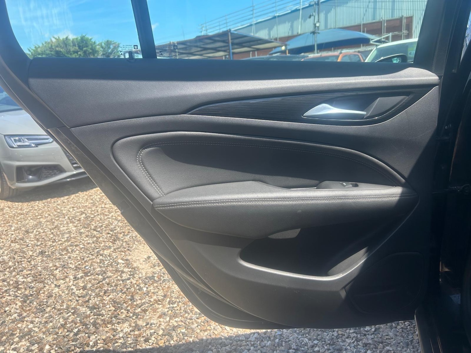 Used Vauxhall Insignia 2017 for sale - 77784335: Photo 68