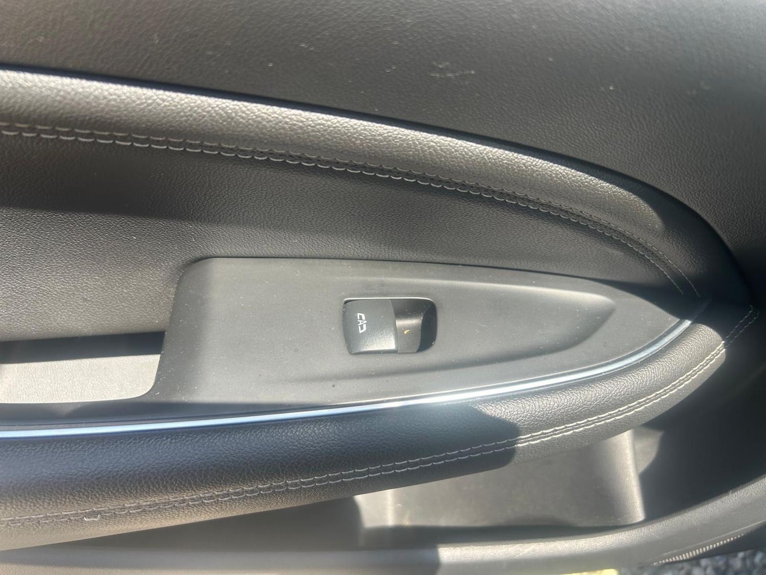 Used Vauxhall Insignia 2017 for sale - 77784335: Photo 75