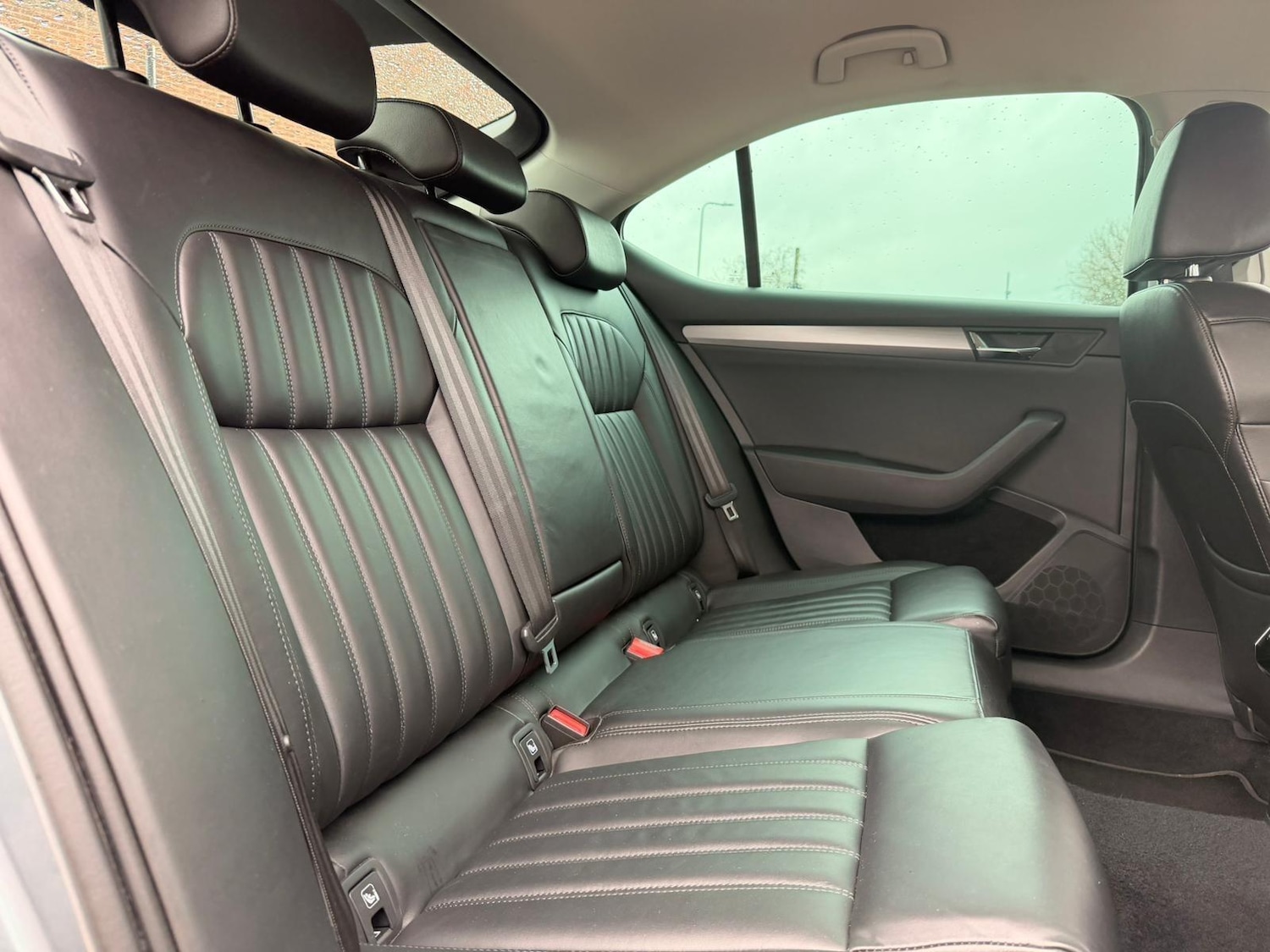 Used Skoda Superb 2016 for sale - 77632921: Photo 12