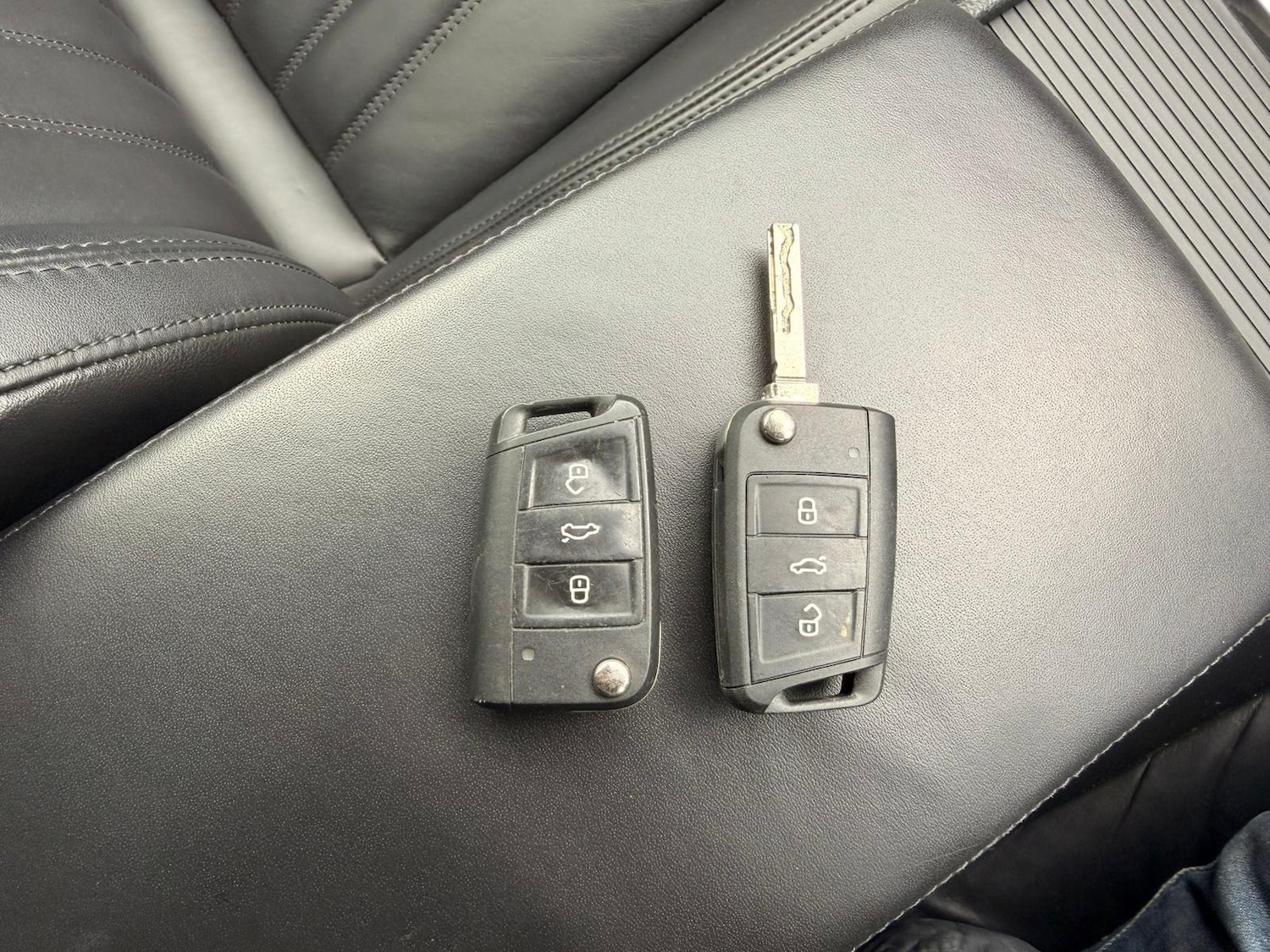 Used Skoda Superb 2016 for sale - 77632921: Photo 25