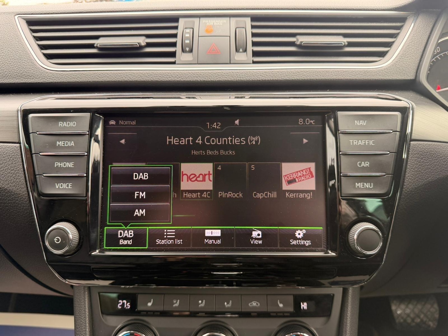 Used Skoda Superb 2016 for sale - 77632921: Photo 45