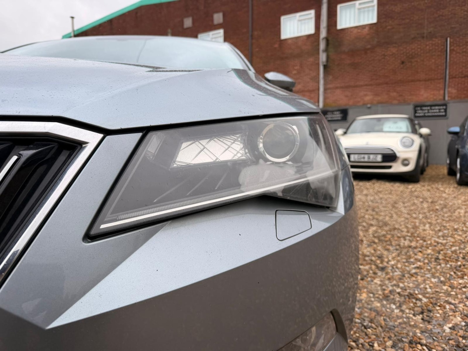 Used Skoda Superb 2016 for sale - 77632921: Photo 56