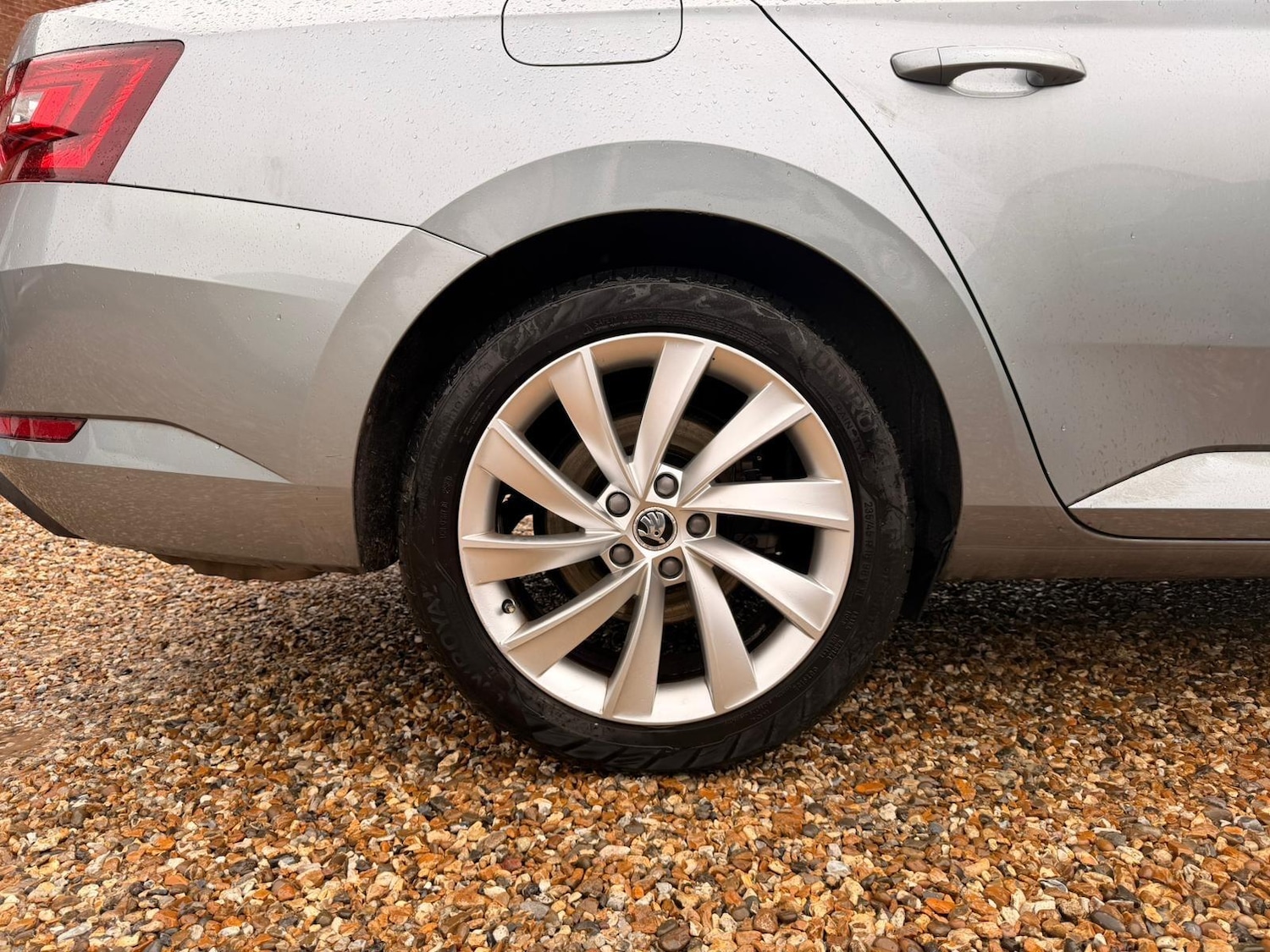 Used Skoda Superb 2016 for sale - 77632921: Photo 66