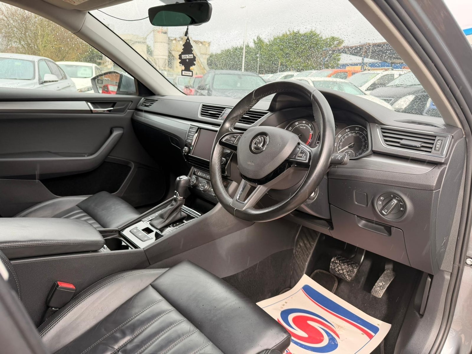 Used Skoda Superb 2016 for sale - 77632921: Photo 78