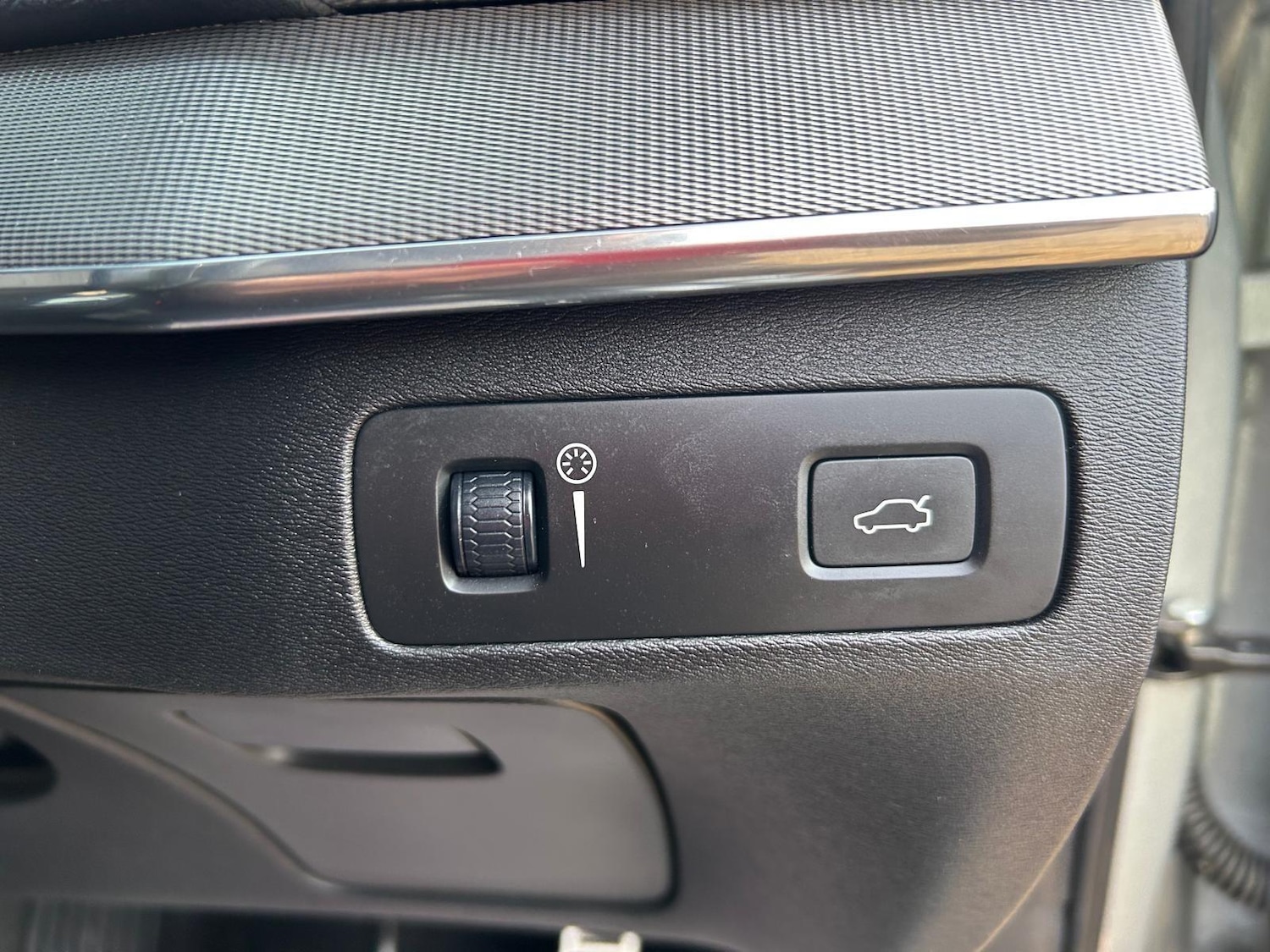 Used Volvo XC90 2017 for sale - 76337255: Photo 19