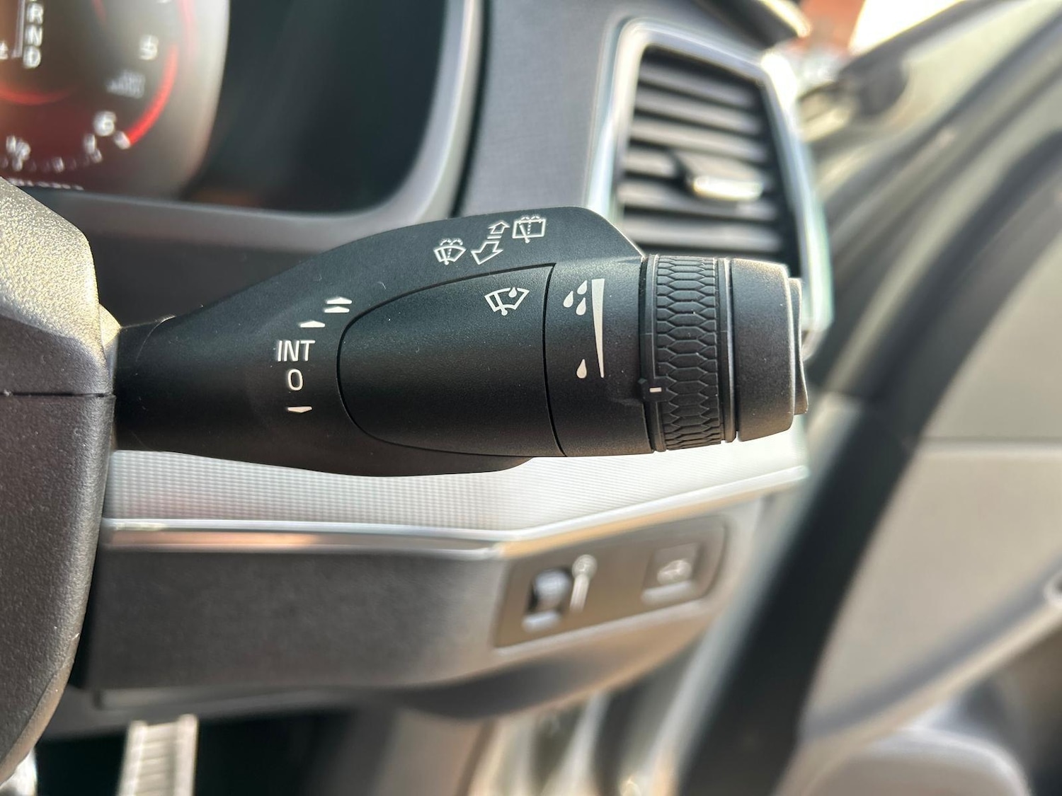 Used Volvo XC90 2017 for sale - 76337255: Photo 47