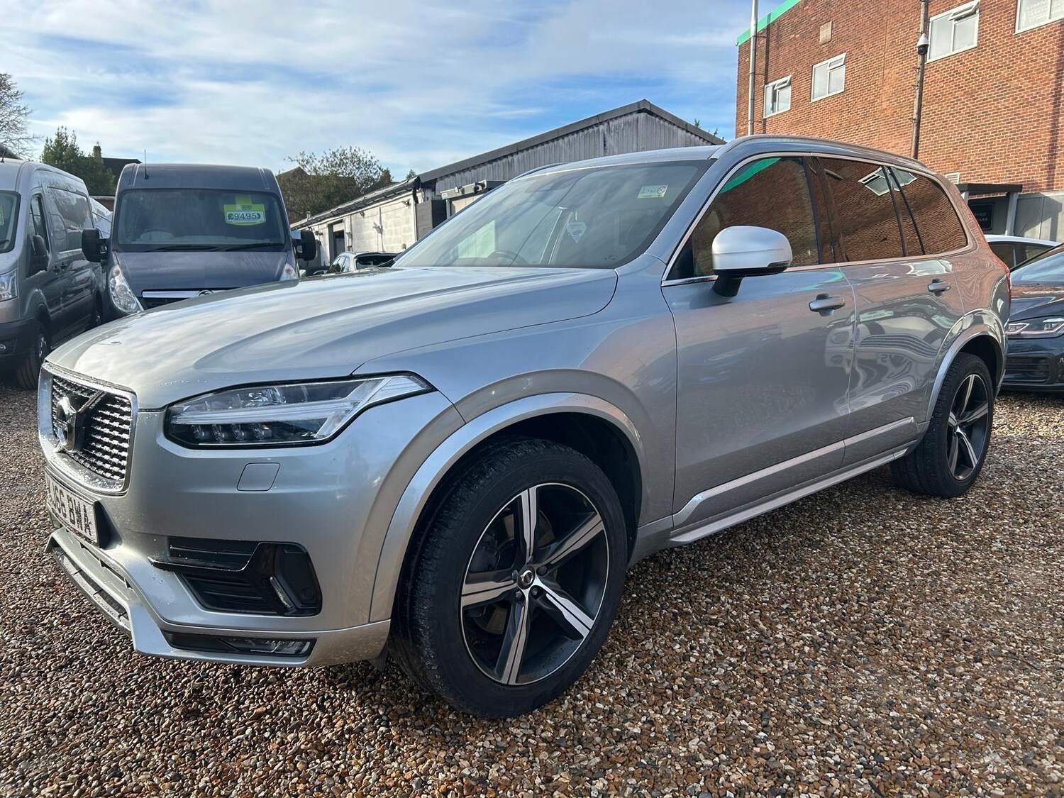 Used Volvo XC90 2017 for sale - 76337255: Photo 5