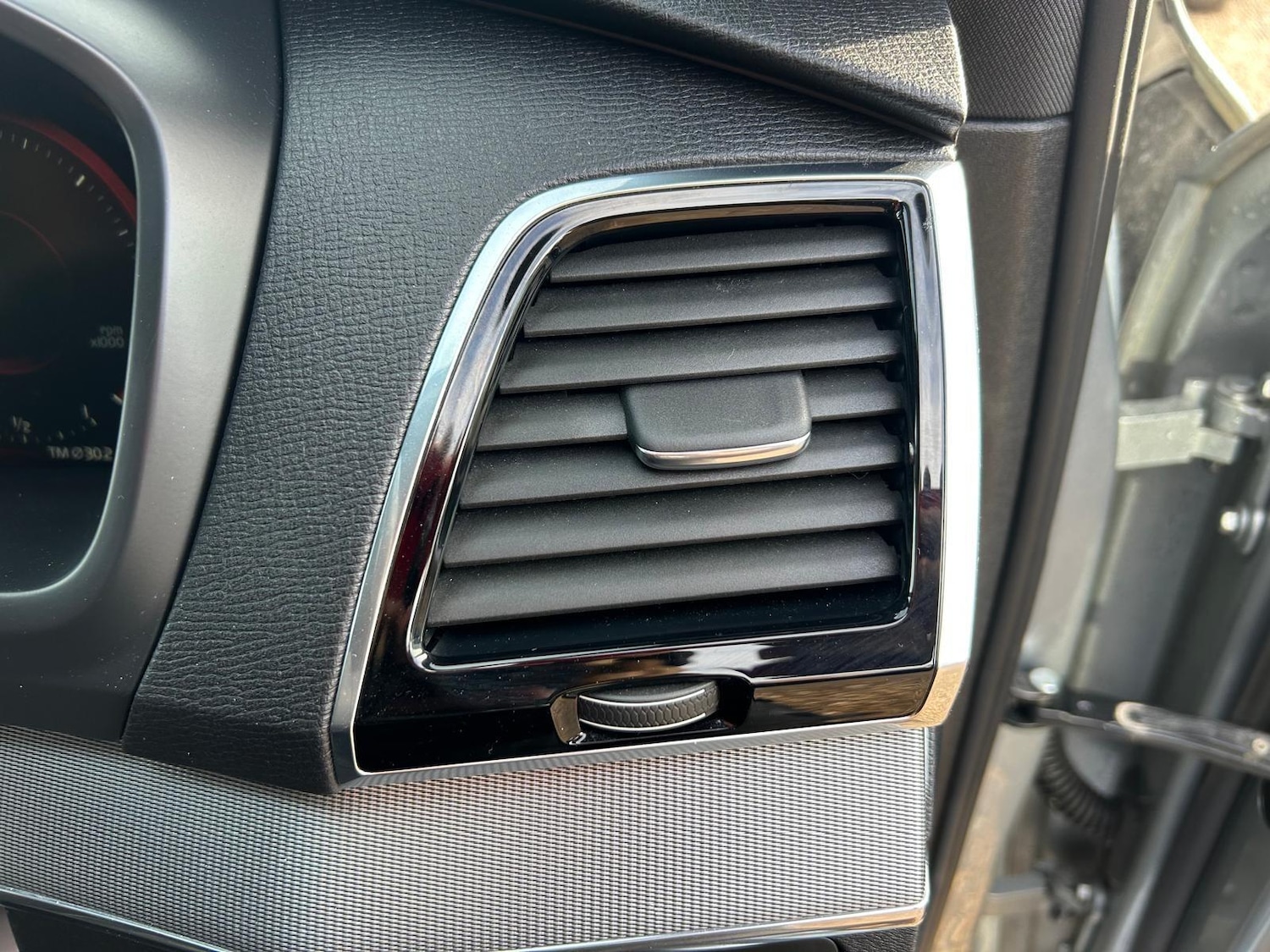 Used Volvo XC90 2017 for sale - 76337255: Photo 50