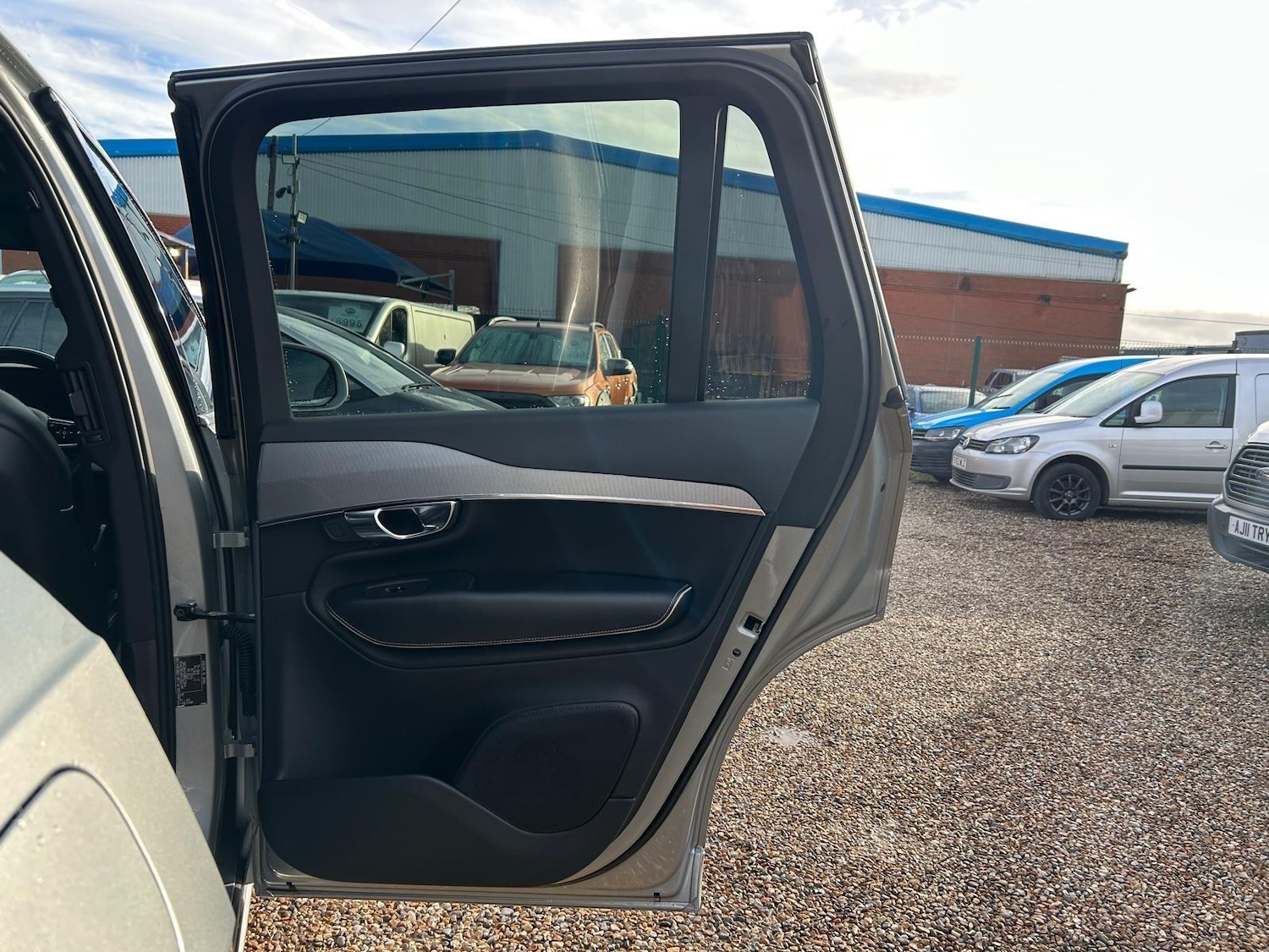 Used Volvo XC90 2017 for sale - 76337255: Photo 55