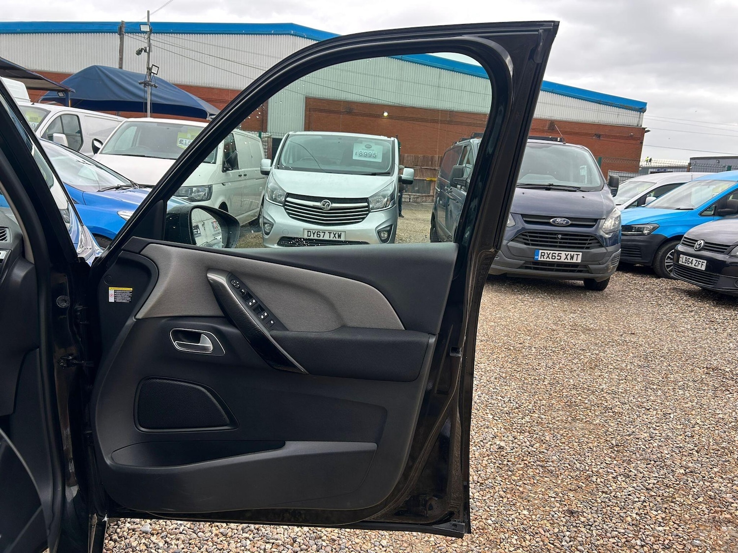 Used Citroen C4 Grand Picasso 2017 for sale - 76423009: Photo 45