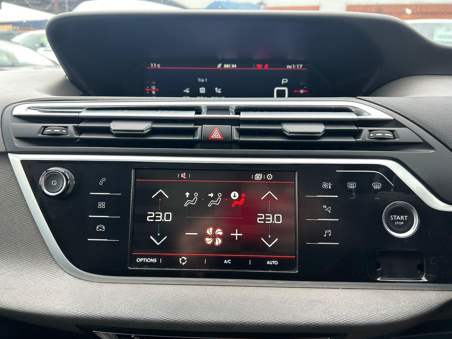 Used Citroen C4 Grand Picasso 2017 for sale - 76423009: Photo 46