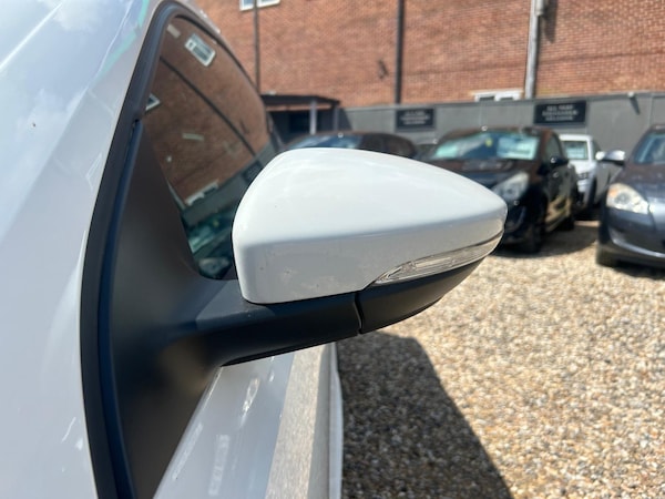 Used Volkswagen Scirocco 2015 for sale - 75186223: Photo 69