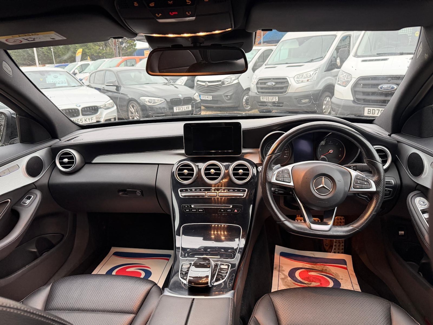 Used Mercedes-Benz C Class 2015 for sale - 77645819: Photo 10