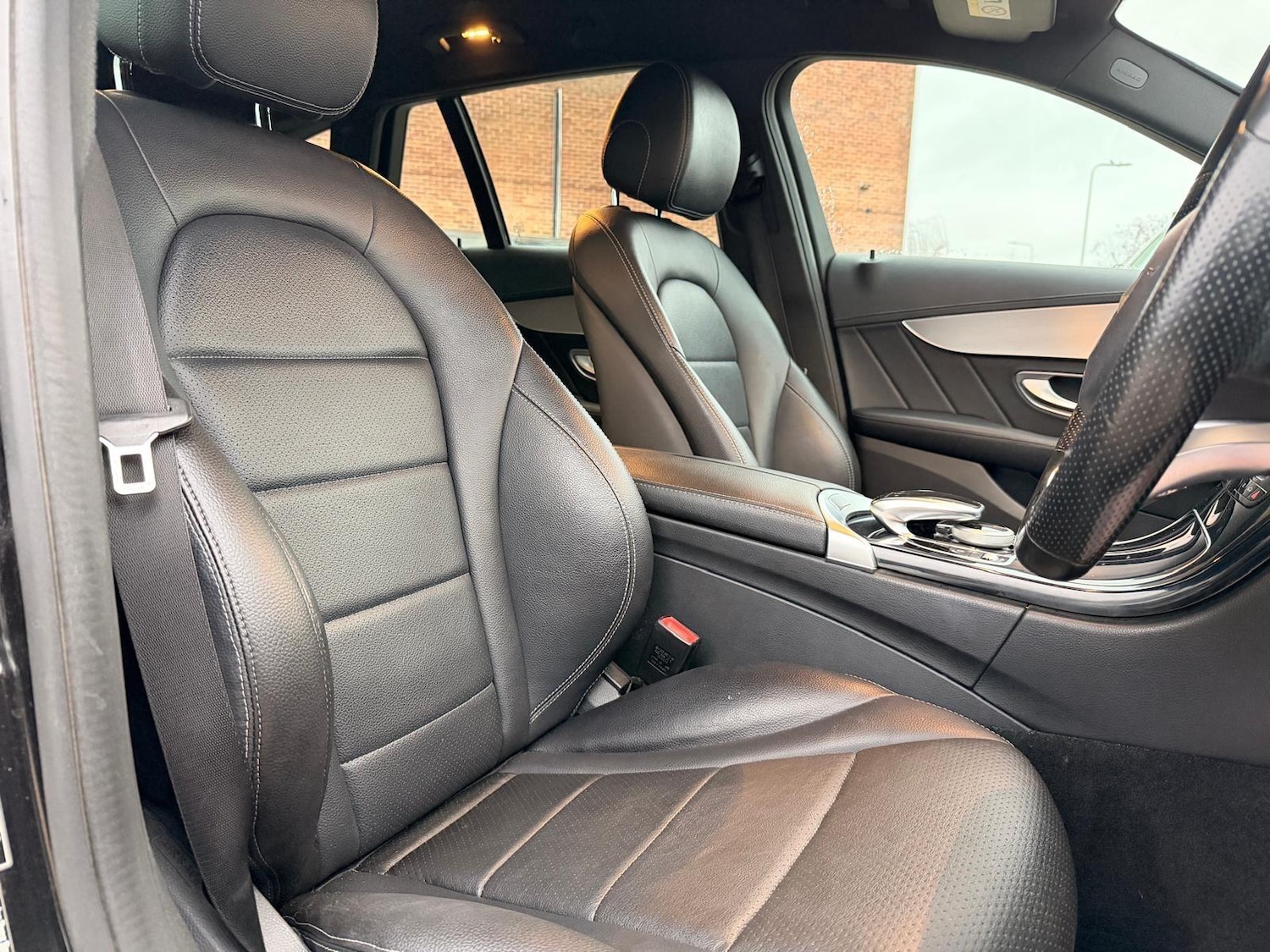 Used Mercedes-Benz C Class 2015 for sale - 77645819: Photo 13