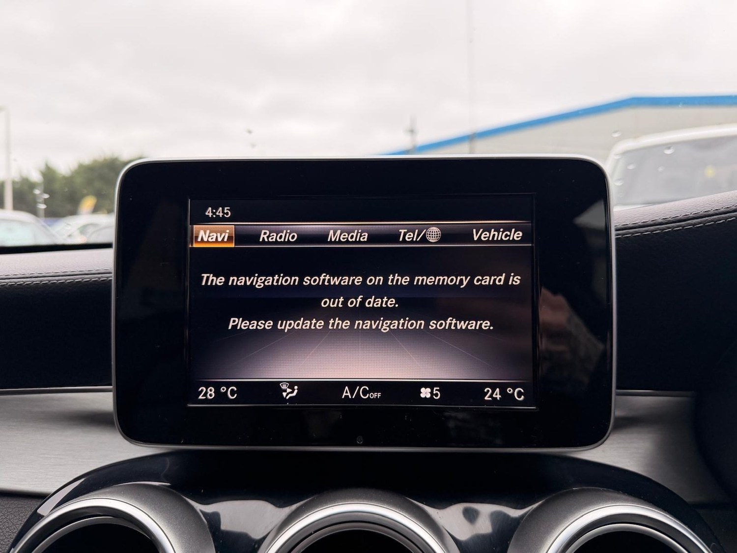 Used Mercedes-Benz C Class 2015 for sale - 77645819: Photo 21