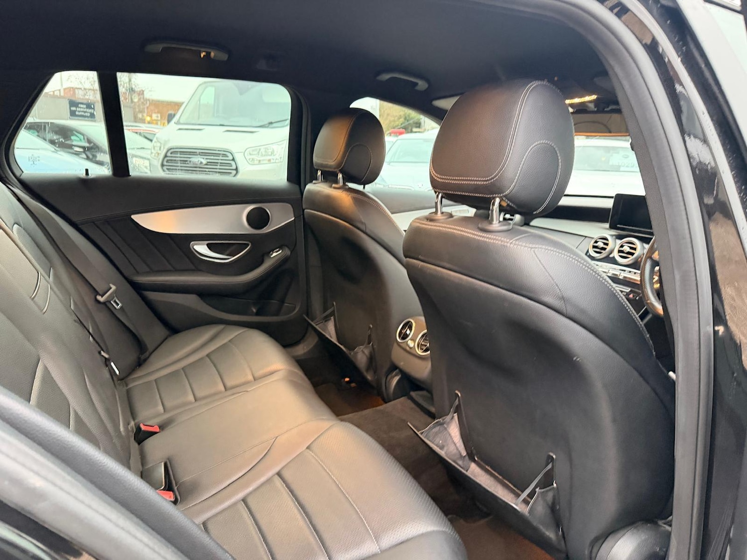 Used Mercedes-Benz C Class 2015 for sale - 77645819: Photo 59