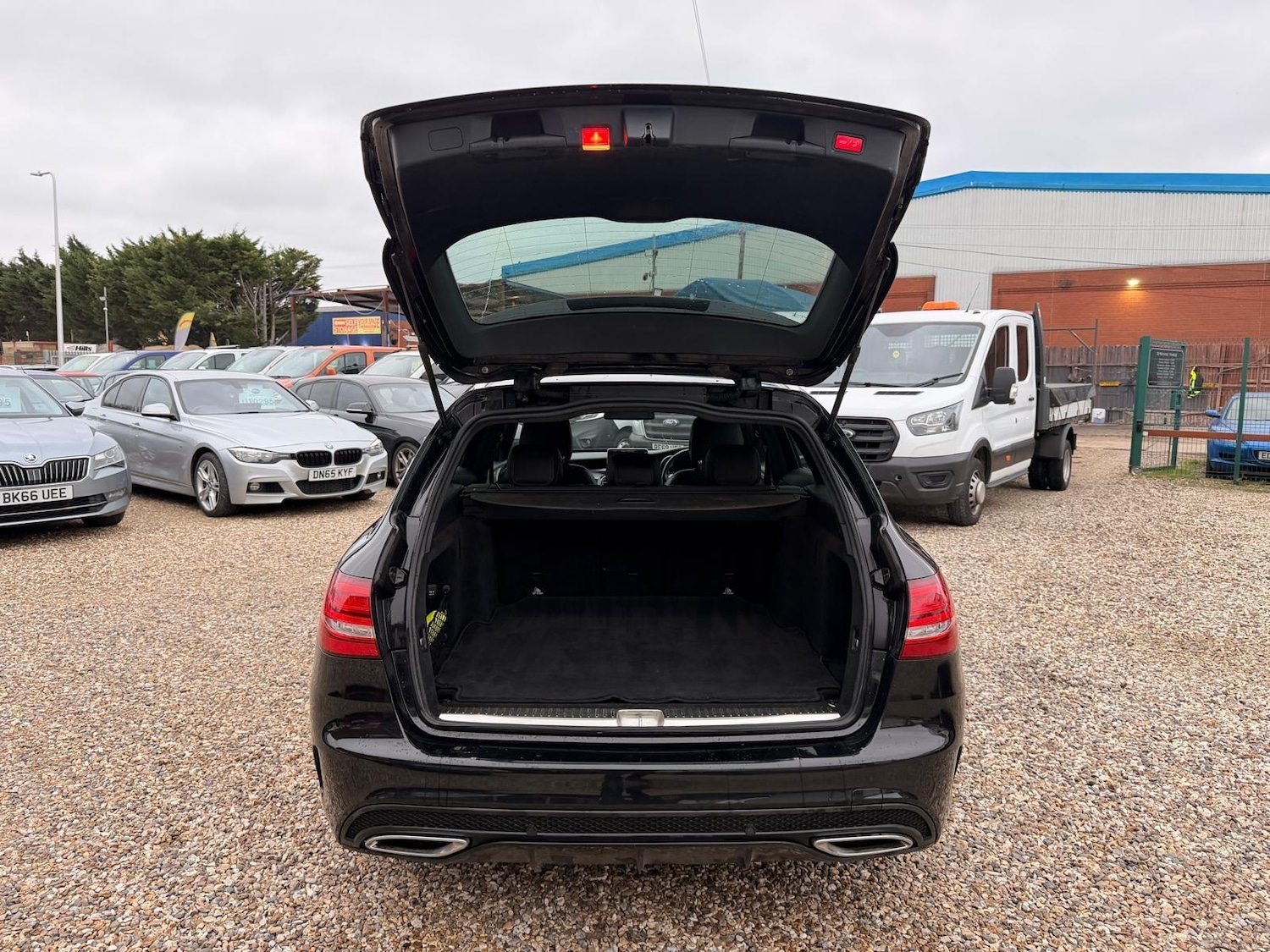 Used Mercedes-Benz C Class 2015 for sale - 77645819: Photo 64