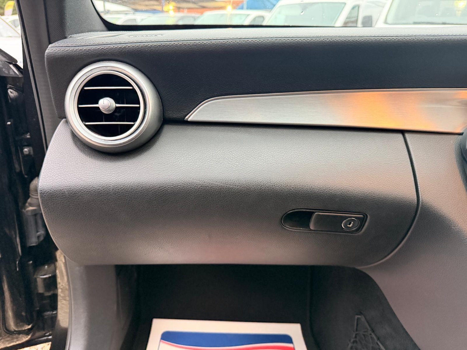 Used Mercedes-Benz C Class 2015 for sale - 77645819: Photo 74