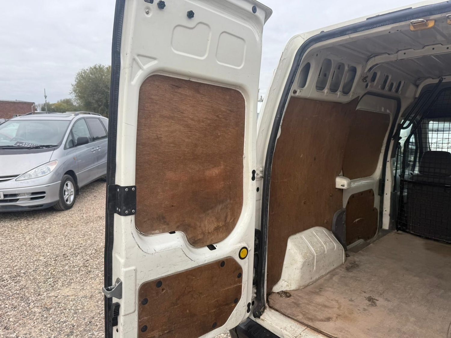 Used Ford Transit Connect 2006 for sale - 76336516: Photo 39