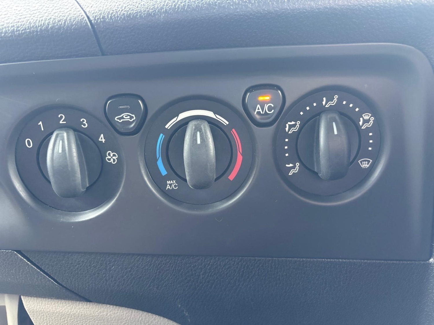 Used Ford Tourneo Custom 2015 for sale - 77469222: Photo 12