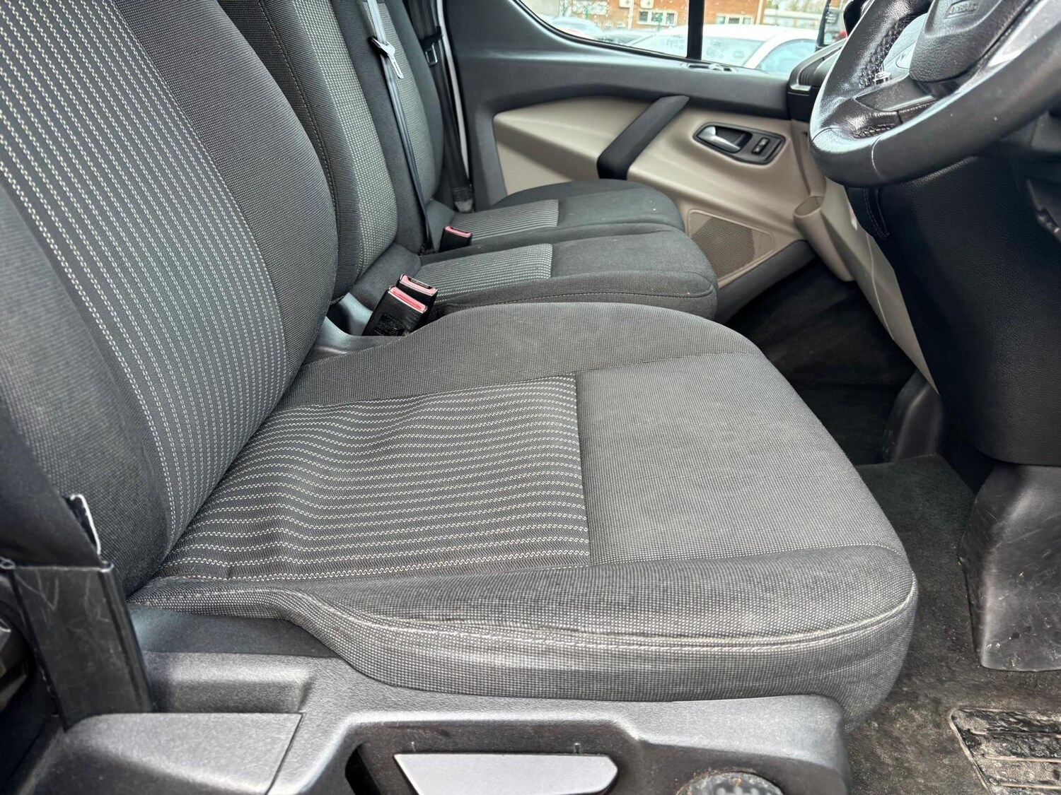 Used Ford Tourneo Custom 2015 for sale - 77469222: Photo 42