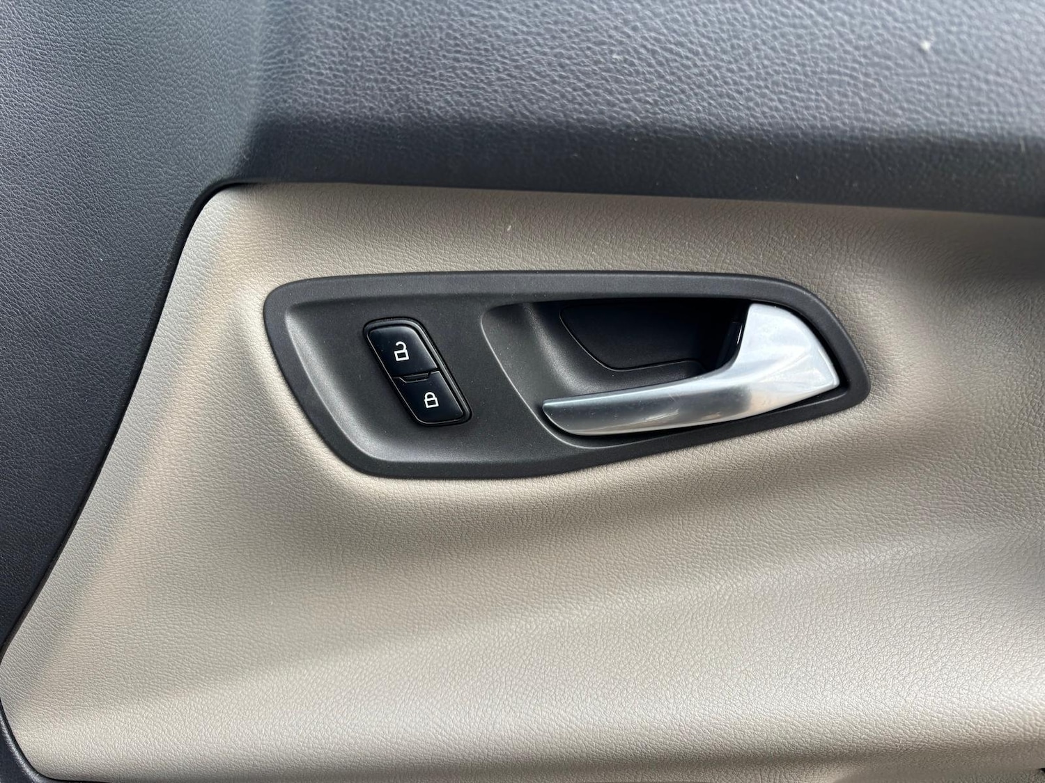 Used Ford Tourneo Custom 2015 for sale - 77469222: Photo 79