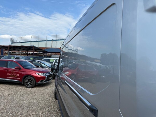 Used Ford Transit 2018 for sale - 74738606: Photo 33