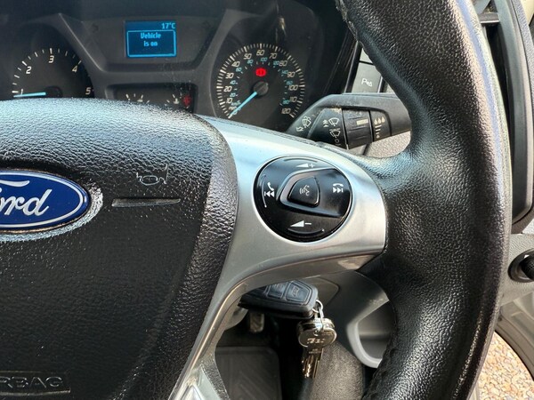 Used Ford Transit 2018 for sale - 74738606: Photo 42