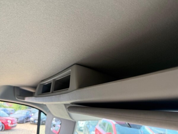 Used Ford Transit 2018 for sale - 74738606: Photo 43