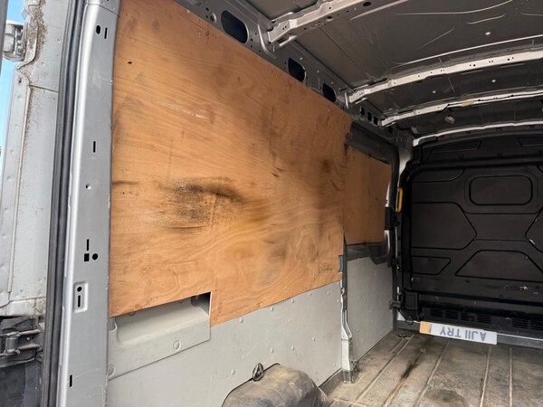 Used Ford Transit 2018 for sale - 74738606: Photo 50