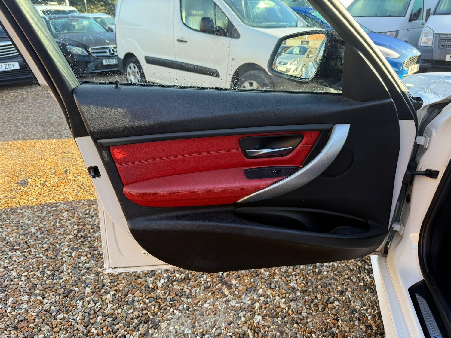 Used BMW 3 Series 2012 for sale - 76389078: Photo 21