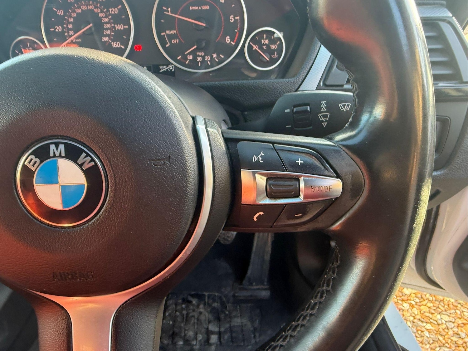 Used BMW 3 Series 2012 for sale - 76389078: Photo 40