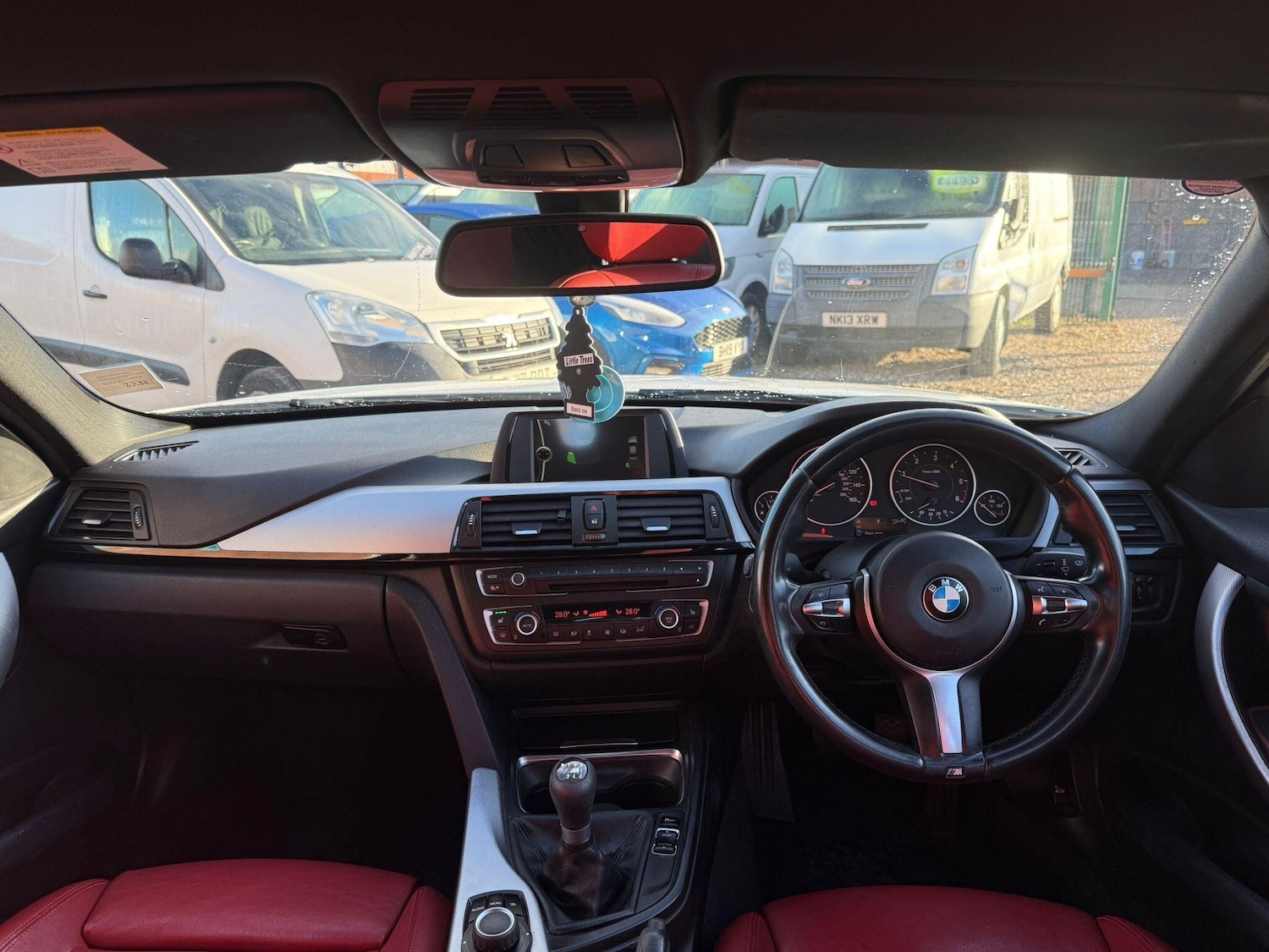 Used BMW 3 Series 2012 for sale - 76389078: Photo 8